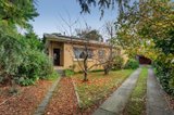 https://images.listonce.com.au/custom/160x/listings/4-lillis-court-ringwood-east-vic-3135/920/01369920_img_02.jpg?uS9QQ-EOWgM