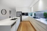 https://images.listonce.com.au/custom/160x/listings/4-linden-street-blackburn-vic-3130/387/01122387_img_05.jpg?0PZnxUZwtSQ