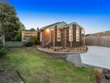 https://images.listonce.com.au/custom/160x/listings/4-lindsay-court-mooroolbark-vic-3138/411/01524411_img_01.jpg?uzkZgFNnXrY