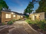 https://images.listonce.com.au/custom/160x/listings/4-majella-court-kew-vic-3101/003/00829003_img_05.jpg?6jCuHiRppwU