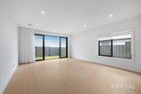 https://images.listonce.com.au/custom/160x/listings/4-majestic-rise-doreen-vic-3754/938/01985938_img_05.jpg?RwCt9jcH7os