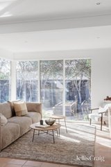 https://images.listonce.com.au/custom/160x/listings/4-majore-street-hawthorn-vic-3122/727/01752727_img_04.jpg?TUZ8QKGhfuU