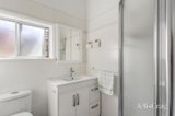 https://images.listonce.com.au/custom/160x/listings/4-malacca-street-mckinnon-vic-3204/096/01975096_img_08.jpg?lLg6rAgKvQQ
