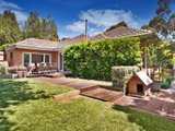 https://images.listonce.com.au/custom/160x/listings/4-manniche-avenue-mont-albert-north-vic-3129/113/01684113_img_01.jpg?EAuVF6TEqvU
