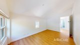 https://images.listonce.com.au/custom/160x/listings/4-manning-road-malvern-east-vic-3145/103/01902103_img_14.jpg?UGjPVcdLh68