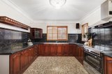 https://images.listonce.com.au/custom/160x/listings/4-mantell-street-moonee-ponds-vic-3039/005/00721005_img_06.jpg?vrABNei0OmY