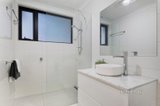 https://images.listonce.com.au/custom/160x/listings/4-marcus-court-forest-hill-vic-3131/000/01080000_img_09.jpg?q3_dHjNH8qY