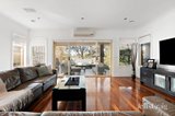 https://images.listonce.com.au/custom/160x/listings/4-margaret-street-oak-park-vic-3046/571/01907571_img_02.jpg?6_XgkVnG_Oc