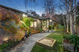 https://images.listonce.com.au/custom/160x/listings/4-mcauley-drive-rosanna-vic-3084/474/01061474_img_08.jpg?YjkTDZ67X2k