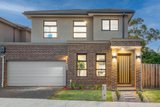 https://images.listonce.com.au/custom/160x/listings/4-mcgowans-lane-burwood-vic-3125/347/01953347_img_01.jpg?2w5tBSk-52U