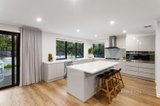 https://images.listonce.com.au/custom/160x/listings/4-meadow-court-blackburn-south-vic-3130/227/01288227_img_06.jpg?F21XiRNnwV8