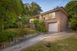 https://images.listonce.com.au/custom/160x/listings/4-meadowlark-lane-mooroolbark-vic-3138/022/01675022_img_01.jpg?pIr3E9ao9LA