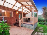 https://images.listonce.com.au/custom/160x/listings/4-meadowvale-court-lilydale-vic-3140/448/01526448_img_14.jpg?iAElctgFwME