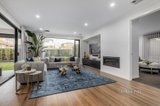 https://images.listonce.com.au/custom/160x/listings/4-melissa-street-mount-waverley-vic-3149/409/01599409_img_02.jpg?DsDhavOA0T4