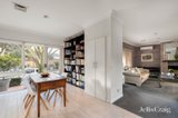 https://images.listonce.com.au/custom/160x/listings/4-miami-street-hawthorn-east-vic-3123/173/01747173_img_06.jpg?DLI_-HHAO6c