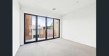 https://images.listonce.com.au/custom/160x/listings/4-monde-street-camberwell-vic-3124/731/01700731_img_05.jpg?ic79NQvFMW4