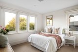 https://images.listonce.com.au/custom/160x/listings/4-moralla-road-kooyong-vic-3144/899/01502899_img_15.jpg?sXzhUYndhm4