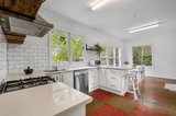 https://images.listonce.com.au/custom/160x/listings/4-morloc-street-forest-hill-vic-3131/723/01590723_img_04.jpg?gRAethbOfJA