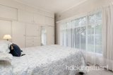 https://images.listonce.com.au/custom/160x/listings/4-morris-avenue-mont-albert-north-vic-3129/186/01684186_img_07.jpg?K65-hl3hkz8