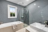 https://images.listonce.com.au/custom/160x/listings/4-myrtle-street-hawthorn-vic-3122/503/01727503_img_08.jpg?J8Q3b-Udlkc