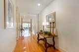 https://images.listonce.com.au/custom/160x/listings/4-nairana-court-portsea-vic-3944/371/00092371_img_10.jpg?FldGeV2zNVI