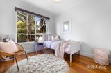 https://images.listonce.com.au/custom/160x/listings/4-nandina-street-forest-hill-vic-3131/517/01861517_img_09.jpg?d90ivx8MQHY