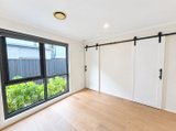 https://images.listonce.com.au/custom/160x/listings/4-narrkwarren-lane-box-hill-north-vic-3129/902/01987902_img_05.jpg?N9-WncpzPpE