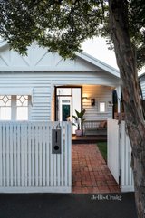 https://images.listonce.com.au/custom/160x/listings/4-newry-street-richmond-vic-3121/408/01134408_img_02.jpg?lCdIBGaG58o