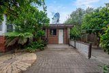 https://images.listonce.com.au/custom/160x/listings/4-oakhill-avenue-reservoir-vic-3073/680/01622680_img_08.jpg?4QDII8bQFj4