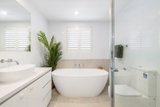 https://images.listonce.com.au/custom/160x/listings/4-orlanda-court-mornington-vic-3931/857/01722857_img_11.jpg?cd5owCC1S74
