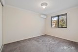 https://images.listonce.com.au/custom/160x/listings/4-paperbark-court-croydon-vic-3136/472/01927472_img_04.jpg?SLHC4eTEqfo