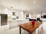 https://images.listonce.com.au/custom/160x/listings/4-parkin-street-glen-iris-vic-3146/730/01731730_img_02.jpg?Tzci-dZGRDA
