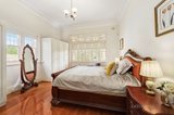 https://images.listonce.com.au/custom/160x/listings/4-parlington-street-canterbury-vic-3126/347/00536347_img_07.jpg?I0kfEDyCCdQ