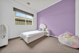 https://images.listonce.com.au/custom/160x/listings/4-parry-drive-narre-warren-vic-3805/823/01648823_img_02.jpg?vj9o3bVWQXI