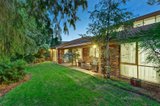 https://images.listonce.com.au/custom/160x/listings/4-peartree-court-doncaster-east-vic-3109/945/00361945_img_09.jpg?w1D_Xytxuy8