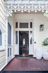 https://images.listonce.com.au/custom/160x/listings/4-peppin-street-camberwell-vic-3124/967/01286967_img_02.jpg?AWJXIE7WMdA