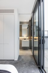 https://images.listonce.com.au/custom/160x/listings/4-periwinkle-place-armadale-vic-3143/761/01704761_img_11.jpg?V93JTSwgxc0
