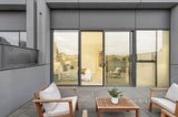 https://images.listonce.com.au/custom/160x/listings/4-periwinkle-place-armadale-vic-3143/761/01704761_img_13.jpg?LaLphZB9MwE