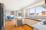 https://images.listonce.com.au/custom/160x/listings/4-pickering-place-doncaster-east-vic-3109/884/01947884_img_05.jpg?Zka1B5WpLJI