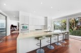 https://images.listonce.com.au/custom/160x/listings/4-pleasant-view-crescent-wheelers-hill-vic-3150/863/01653863_img_10.jpg?f2OlzMJfCMc