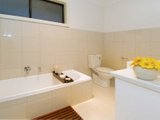 https://images.listonce.com.au/custom/160x/listings/4-portsmouth-crescent-grovedale-vic-3216/926/01698926_img_09.jpg?L-7VJep9d2U