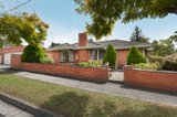 https://images.listonce.com.au/custom/160x/listings/4-pursell-avenue-blackburn-south-vic-3130/585/00890585_img_01.jpg?XH3pDBuh12k