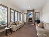 https://images.listonce.com.au/custom/160x/listings/4-regency-terrace-warranwood-vic-3134/914/00703914_img_05.jpg?3W8vYMX60bk