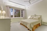 https://images.listonce.com.au/custom/160x/listings/4-riverside-avenue-balwyn-north-vic-3104/458/00238458_img_06.jpg?E_W-1NhofLI