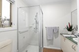 https://images.listonce.com.au/custom/160x/listings/4-robin-hill-drive-mornington-vic-3931/398/01981398_img_01.jpg?hx3aGpWZhrs