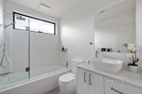 https://images.listonce.com.au/custom/160x/listings/4-rocke-street-ivanhoe-vic-3079/180/01601180_img_23.jpg?nv3wkd2v2W4