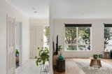 https://images.listonce.com.au/custom/160x/listings/4-rose-avenue-hurstbridge-vic-3099/203/01972203_img_03.jpg?7_Q3R9RKcfc