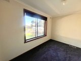 https://images.listonce.com.au/custom/160x/listings/4-rose-court-lilydale-vic-3140/458/01734458_img_05.jpg?DtinIryivLs