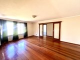 https://images.listonce.com.au/custom/160x/listings/4-rose-court-lilydale-vic-3140/458/01734458_img_07.jpg?YPzRvG6_5qc