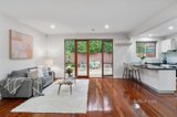 https://images.listonce.com.au/custom/160x/listings/4-roselyn-crescent-bentleigh-east-vic-3165/652/01550652_img_04.jpg?HT5vdSrEKiw